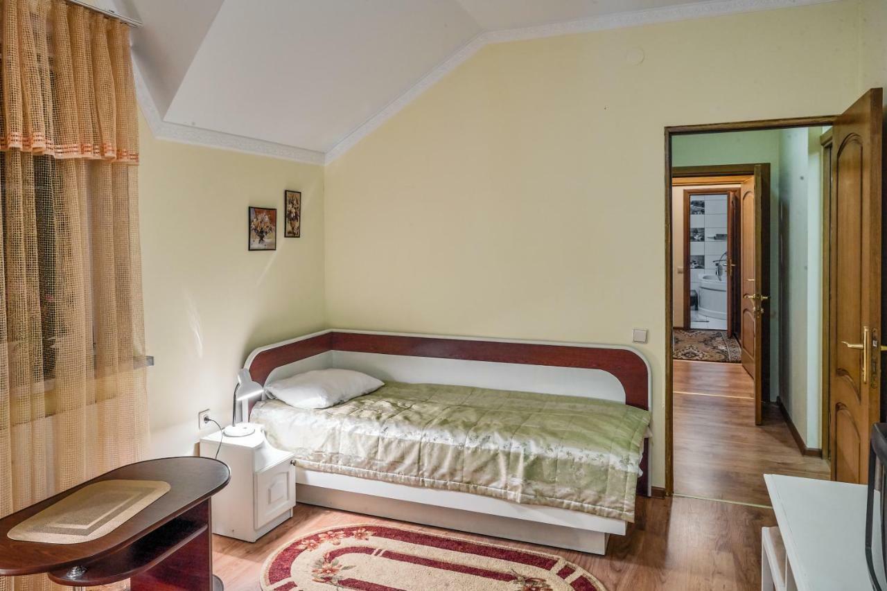 Апартаменты / Mieszkania / Apartments Svitlana Truskavets Exterior photo